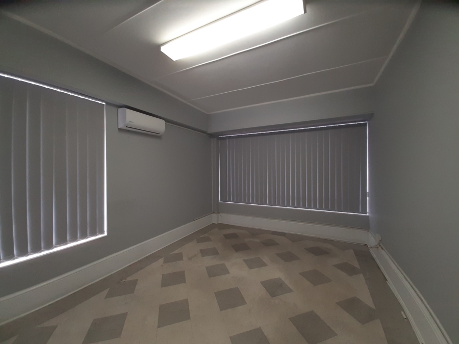 To Let Commercial Property for Rent in Woodbrook Eastern Cape